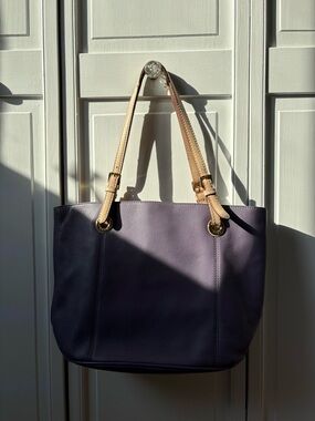 Michael Kors Women's Leather Tote Bag in Purple with Tan Straps